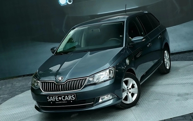 Skoda Fabia cena 37899 przebieg: 141000, rok produkcji 2018 z Bobolice małe 631